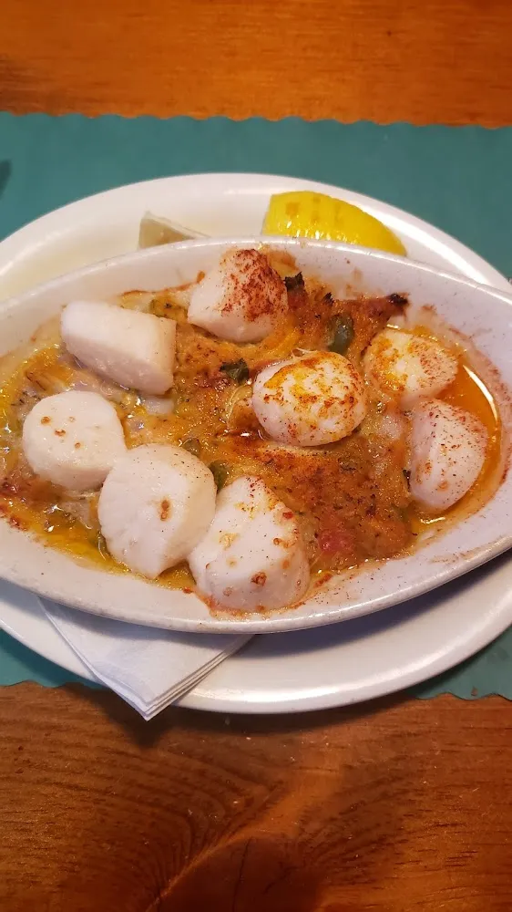 Crab Creole and Scallops
